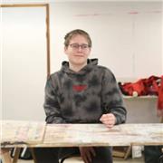 Etudiant en Arts Plastiques, aide pour primaire /collège/lycée, musique.